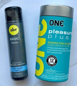 Набір ONE Pleasure Plus 12 шт + Лубрикант pjur Basic waterbased 100 мл SOS2045 фото