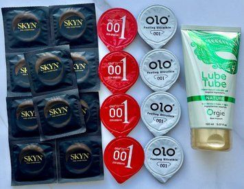 Набор 18 штук Skyn, Olo + лубрикант LUBE TUBE NATURE, 150 мл ORGIE SOS4006 фото