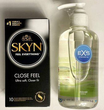 Комплект SKYN Close Feel 10 штук і Лубрикант EXS Aloe 250 мл ( прозорий ) SOS1606 фото