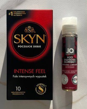 Набір SKYN Intense Feel 10 шт + Змазка System JO H2O &mdash; Raspberry Sorbet (30 мл) SOS2157 фото