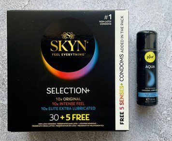 Комплект SKYN Selection 30 шт + 5 of 5 Senses - Лубрикант pjur Aqua 30 мл SOS2656 фото
