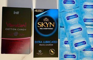 Набор 20 шт Skyn ​​Exstra Lube-Pasante Cooling + Жидкий вибратор Intt Vibration Cotton Candy (15 мл) SOS1510 фото