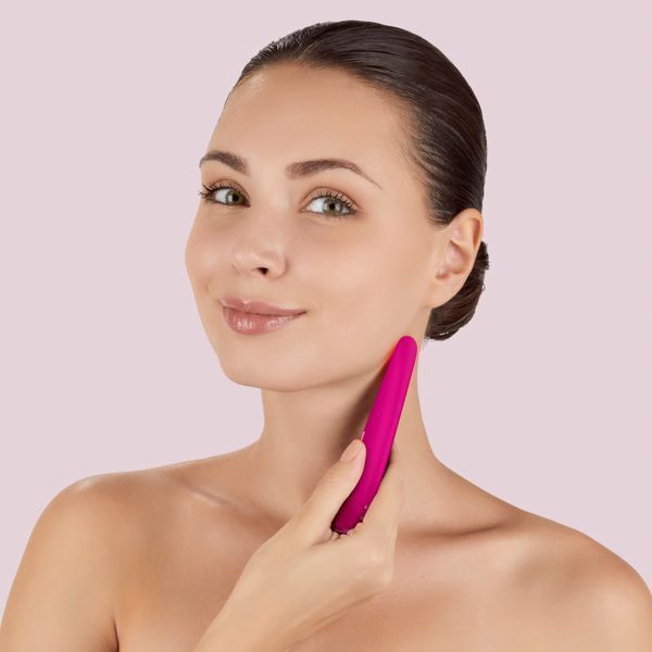 Пристрій для зміцнення і тонізації шкіри обличчя GESKE Skin Firming Wand 7в1 magenta HB0430 фото