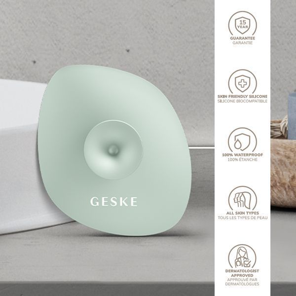 Щетка для лица GESKE Facial Brush 4в1 с держателем green HB0063 фото