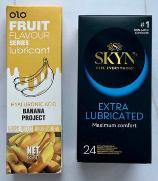 Набір SKYN Extra Lube 24 шт + Гель-лубрикант банан 120 мл OLO SOS3721 фото