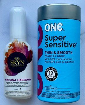 Комплект ONE Super Sensitive 12 шт - Лубрикант SKYN NATURAL HARMONY, 80 мл SOS3322 фото