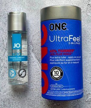 Набір ONE UltraFeel 2-in-1 10 шт + Лубрикант System JO H2O ORIGINAL (60 мл)  SOS2703 фото