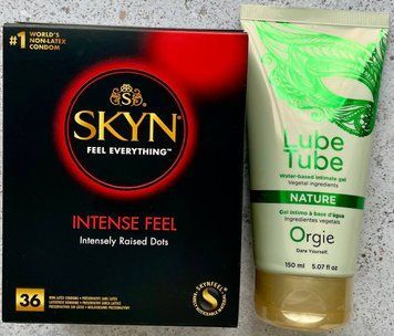 Набір Skyn Intense feel 36 штук + LUBE TUBE NATURE, 150 мл ORGIE SOS1109 фото
