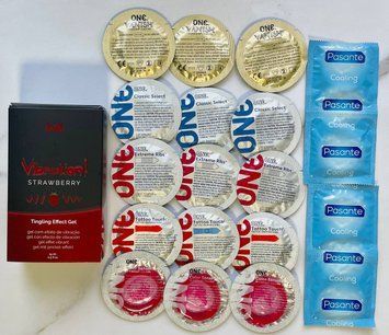 Набір 19 шт ONE Classic, Vanish, Color Sensations , Extreme ribs, Tattoo Touch - Pasante Cooling +Intt Vibration Strawberry  (15 мл) SOS1762 фото