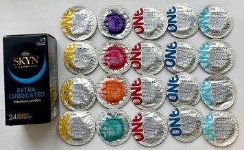 Набор 44 штук SKYN Extra Lube + ONE Super Studs, Color Sensations, Extreme Ribs, Classic, Super Sensitive SOS2213 фото