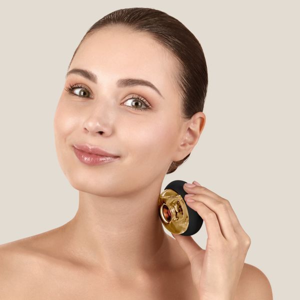 Масажер для обличчя та тіла GESKE Sonic Cool&Warm Face and Body Massager 9в1 gray HB0276 фото