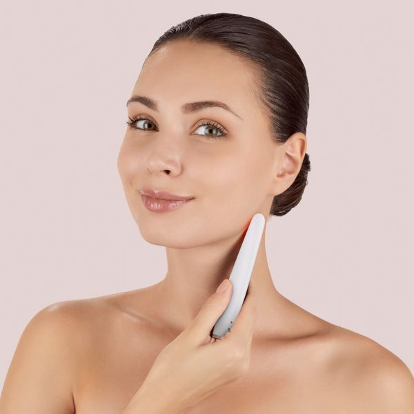 Устройство для укрепления и тонизации кожи лица GESKE Skin Firming Wand 7в1 starlight HB0434 фото