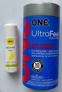 Набір ONE UltraFeel 2-in-1 Pack 10 шт + Лубрикант pjur Woman Vegan 30 мл SOS2014 фото