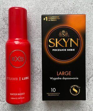 Комплект Skyn Large 10 штук - Лубрикант EXS Strawberry Lube 100 мл SOS2563 фото