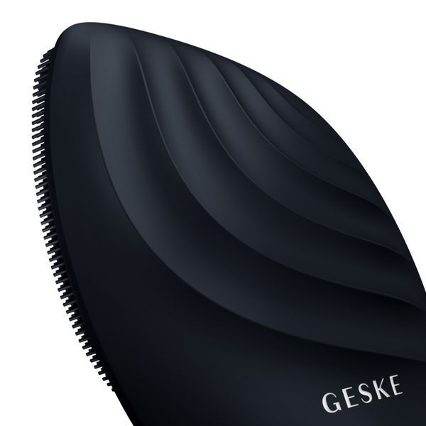 Электронная ультразвуковая щетка для лица GESKE Sonic Facial Brush 5в1 black HB0069 фото