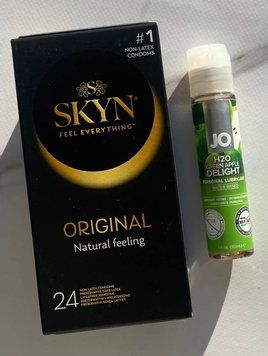 Комплект SKYN Original 24 шт + Змазка System JO H2O &mdash; Green Apple (30 мл) SOS2168 фото