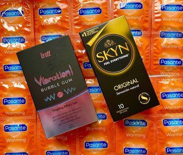 Набор 22 шт SKYN Original - Pasante Warming + Intt Vibration Bubble Gum (15 мл) SOS1569 фото