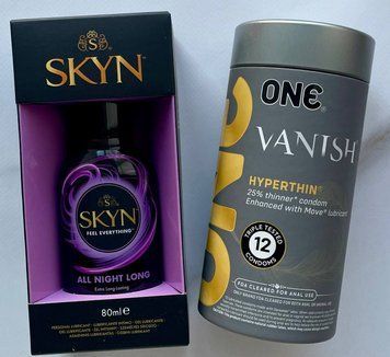 Набір ONE Vanish ультратонкі 12 шт + Лубрикант Skyn All Night Long 80 мл на силіконовій основі SOS1226 фото