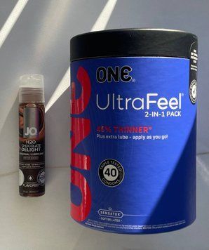 Набор ONE UltraFeel 2-in-1 Pack 40 шт + Смазка System JO H2O &mdash; Chocolate Delight (30 мл) SOS2121 фото