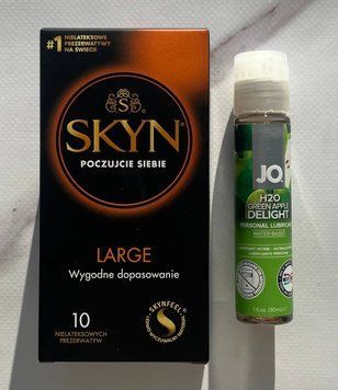 Комплект SKYN Large  10 шт + Змазка System JO H2O &mdash; Green Apple (30 мл) SOS2171 фото