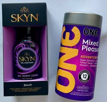 Набір ONE Mixed Pleasures 12 шт + Лубрикант на силіконовій основі SKYN ALL NIGHT LONG, 80 мл  SOS1227 фото