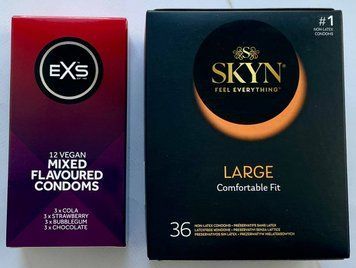 Набір резинок Skyn Large 36 шт - EXS Mixed Flavoured 12 шт SOS3132 фото