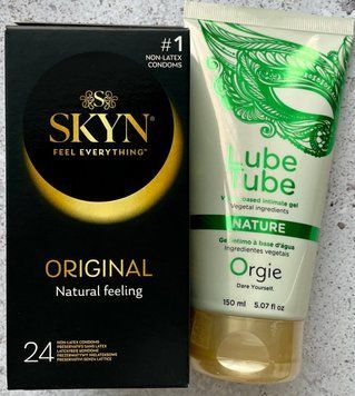 Комплект SKYN ORIGINAL NON-LATEX 24 ШТ + LUBE TUBE NATURE, 150 мл ORGIE  SOS1103 фото