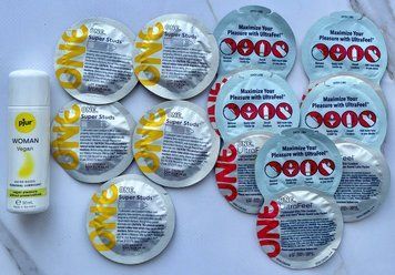 Набор One Super Studs 5 шт + One UltraFeel 5 шт + Лубрикант pjur Woman Vegan 30 мл SOS3484 фото