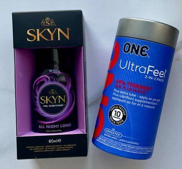 Комплект ONE UltraFeel 2-in-1 10 шт + Лубрикант на силіконовій основі SKYN ALL NIGHT LONG, 80 мл SOS1230 фото