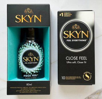 Набор SKYN Close Feel 10 шт + Лубрикант SKYN AQUA FEEL 80 мл  SOS2074 фото