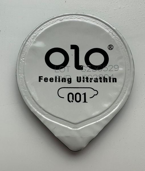 OLO Feeling Ultrathin 001 - ультратонкие (черные) OL1 фото