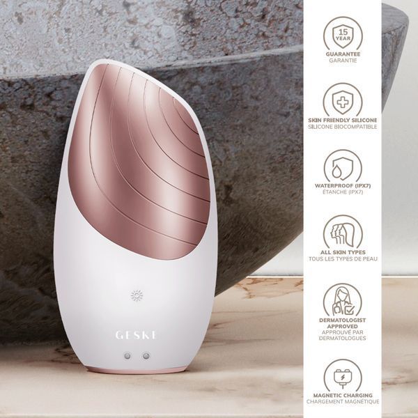 Электронная звуковая термо щетка для лица GESKE Sonic Thermo Facial Brush 6в1 starlight HB0077 фото