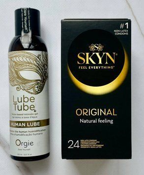 Набор Skyn ​​Original 24 шт. - Лубрикант ORGIE HUMAN LUBE intimate gel, 150 мл SOS2957 фото