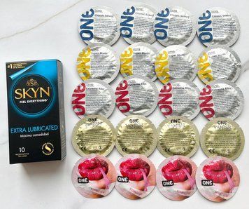 Комплект 30 шт - ONE Super Studs, Classic, Vanish, Extreme ribs, Flavor Waves + SKYN Exstra Lube SOS1875 фото