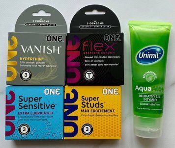Набор из 12 шт ONE Vanish, Sensitive, Flex, Super Studs + Подарок Лубрикант Unimil AquaAloe, 80 мл SOS1475 фото