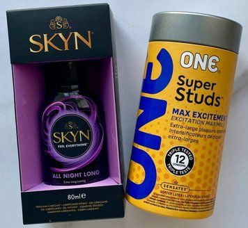 Комплект ONE Super Studs 12 шт + Лубрикант на силіконовій основі SKYN ALL NIGHT LONG, 80 мл SOS1231 фото