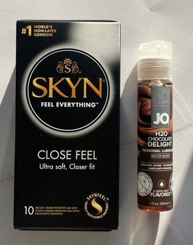 Набір SKYN Close Feel 10 шт +  Змазка System JO H2O &mdash; Chocolate Delight (30 мл) SOS2126 фото