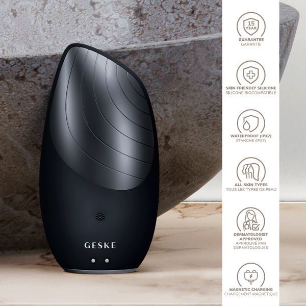Электронная звуковая термо щетка для лица GESKE Sonic Thermo Facial Brush 6в1 black HB0080 фото