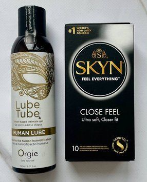 Набор Skyn ​​Close Feel 10 шт. - Лубрикант ORGIE HUMAN LUBE intimate gel, 150 мл SOS2960 фото