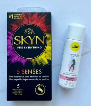Набір SKYN 5 Senses + Збудлива змазка pjur my glide 30 мл, з женьшенем SOS1928 фото