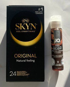 Набір SKYN Original 24 шт +  Змазка System JO H2O &mdash; Chocolate Delight (30 мл) SOS2130 фото