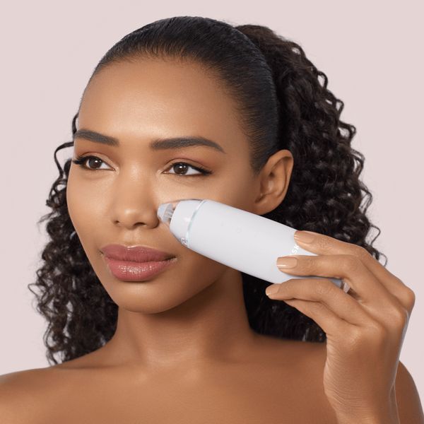 Микродермабразионное устройство для удаления черных точек GESKE MicroDermabrasion Blackhead Remover 7в1 starlight HB0573 фото