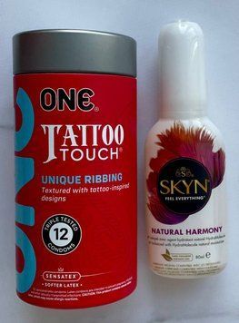 Комплект ONE Tattoo Touch 12 шт + Лубрикант на водной основе SKYN NATURAL HARMONY, 80 мл SOS1237 фото