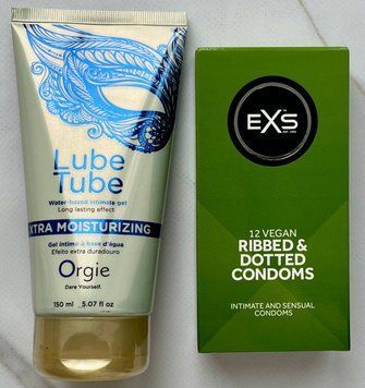 Комплект EXS Ribbed & Dotted 12 шт + Лубрикант LUBE TUBE XTRA, 150 мл ORGIE SOS3242 фото