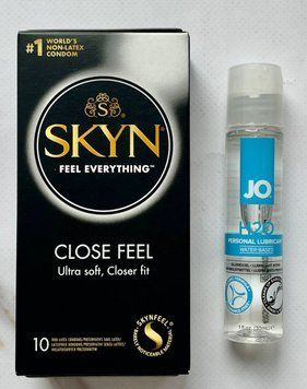 Комплект Skyn Close Feel 10 шт - Лубрикант System JO H2O ORIGINAL (30 мл) SOS2965 фото