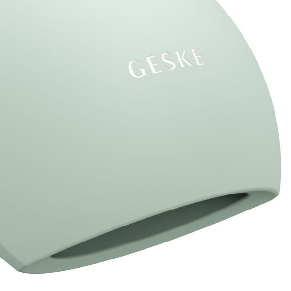 Пристрій для збільшення обʼєму губ GESKE Lip Volumizer&Booster 4в1 Big green HB0234 фото