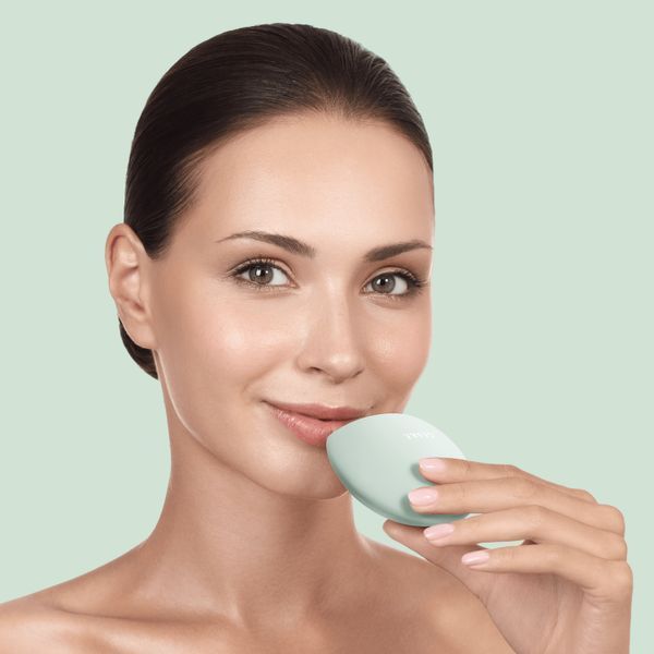 Пристрій для збільшення обʼєму губ GESKE Lip Volumizer&Booster 4в1 Big green HB0234 фото