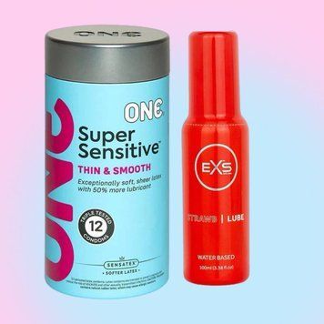 Набор ONE Super Sensitive 12 шт+Лубрикант EXS Strawberry Lube Water Based 100 мл SOS4425 фото