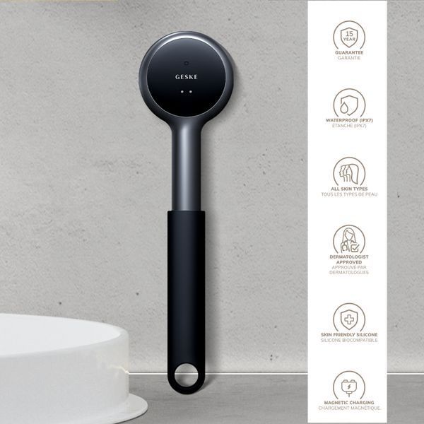 Звуковая светодиодная щетка для всего тела GESKE Sonic LED Full-Body Brush&Intensive Exfoliator 9в1 black HB0385 фото