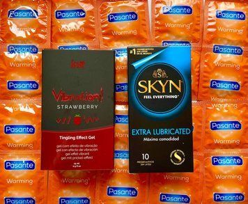 Набір 22 шт Skyn Extra Lube - Pasante Warming + Intt Vibration Strawberry (15 мл) SOS1588 фото